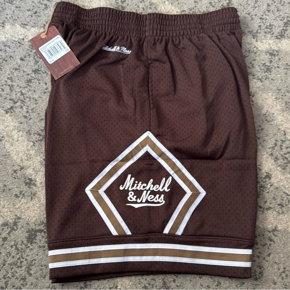 Mitchell & Ness Brown script branded Shorts